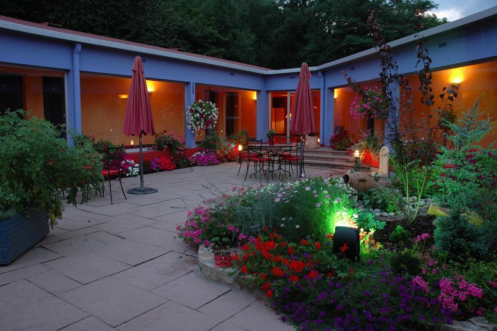 Logis Hotel Atrium Epinal Golbey Chavelot 外观 照片
