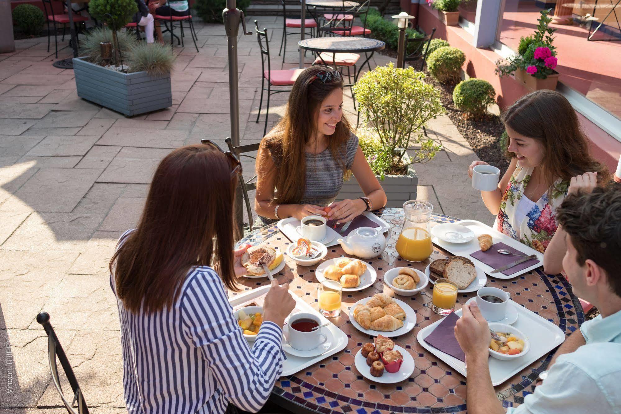Logis Hotel Atrium Epinal Golbey Chavelot 外观 照片