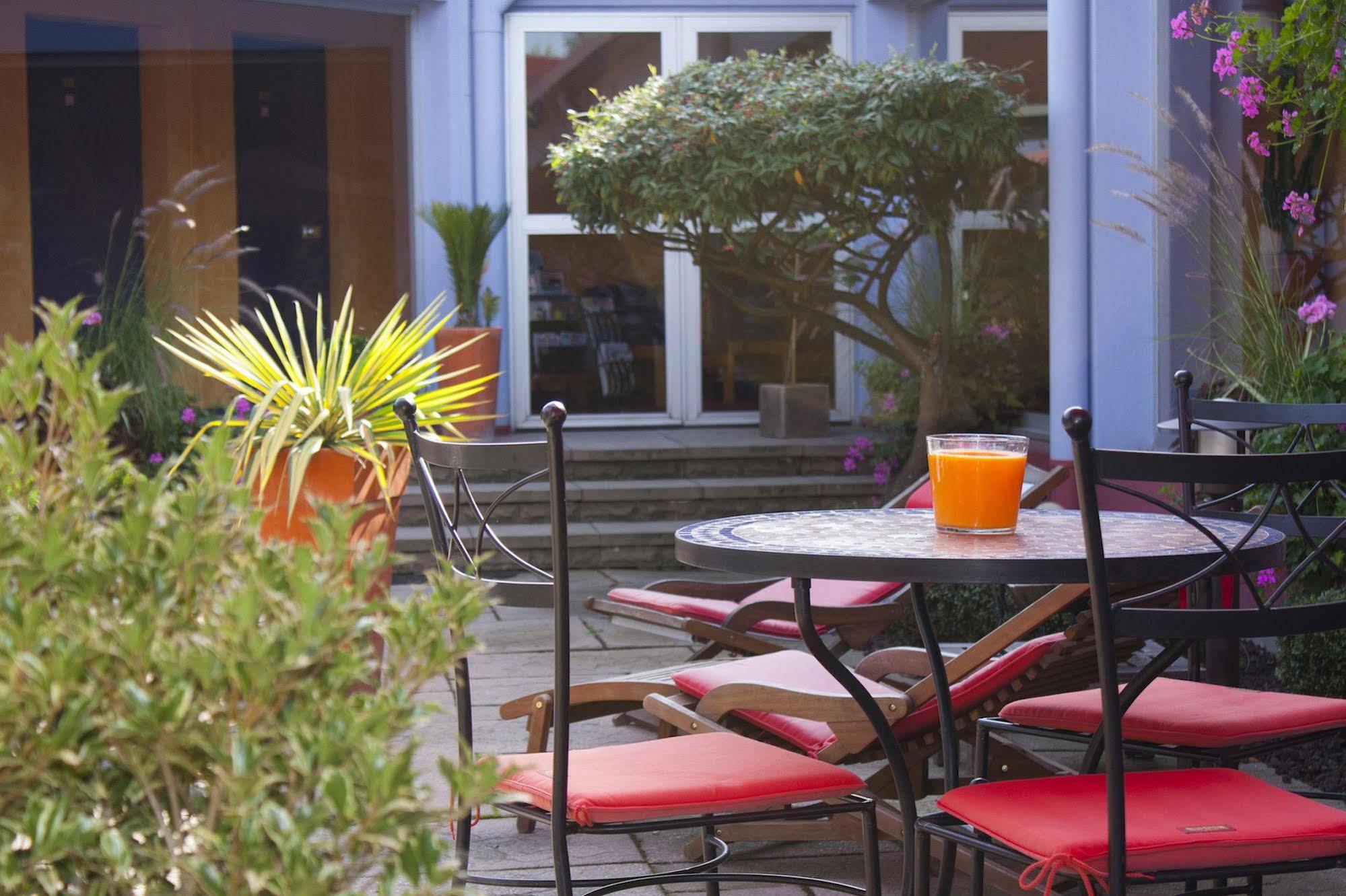 Logis Hotel Atrium Epinal Golbey Chavelot 外观 照片